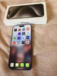 Sprzedaję mojego iPhone'a 15 Pro Max 256 GB - używany z delikatnością