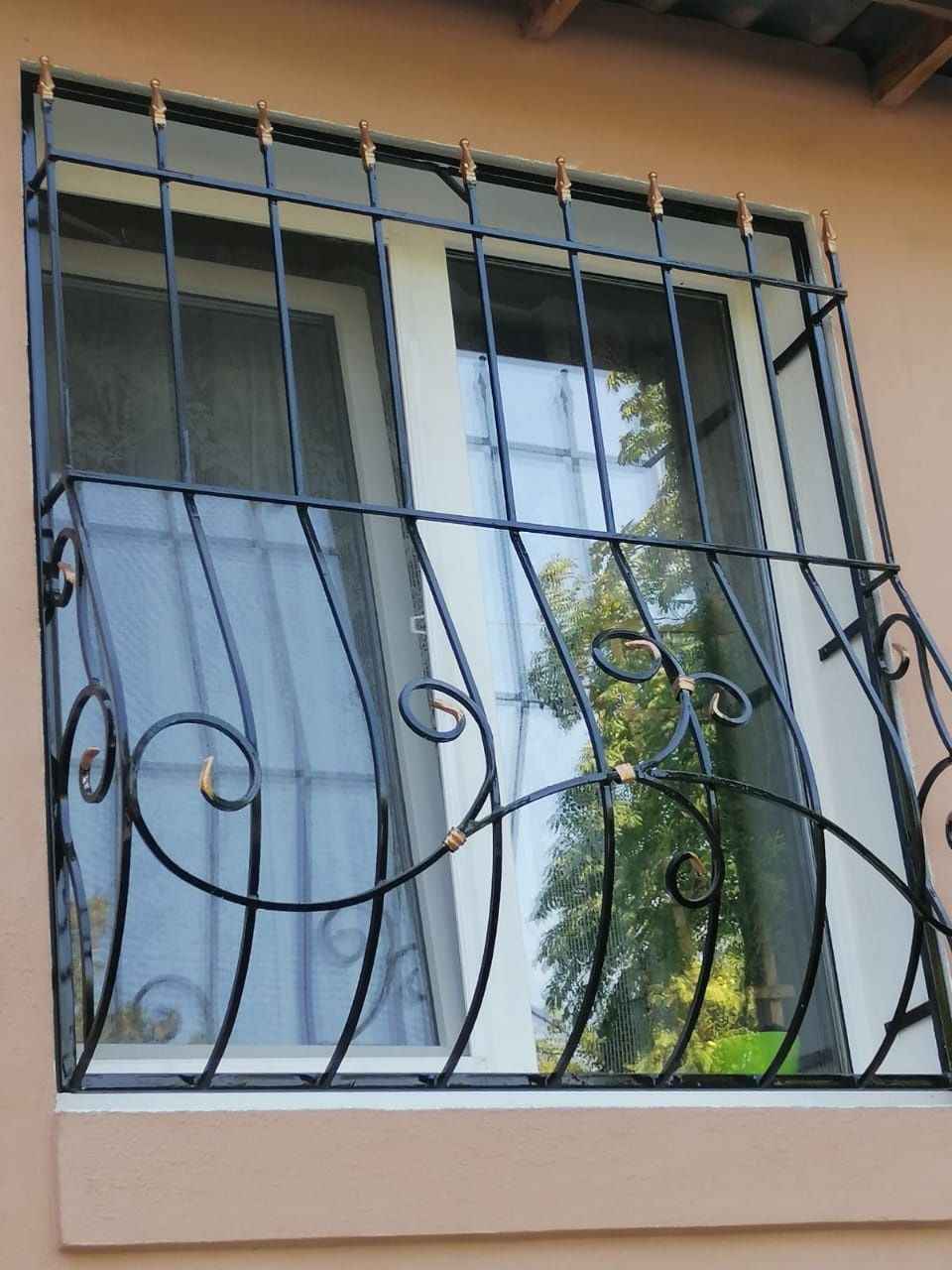 Решетки на окна решетчатые двери