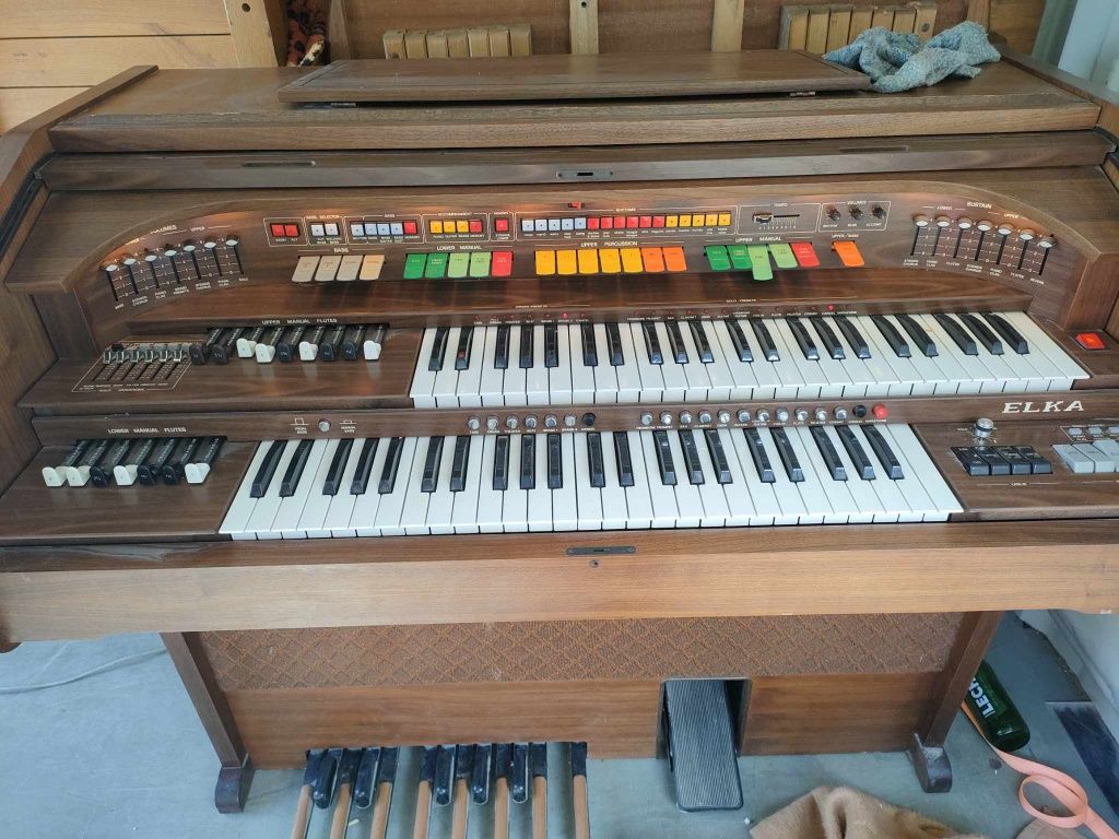 Organy Elka Artist 707