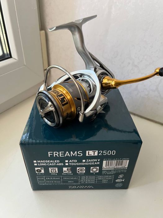 Катушка DAIWA freams 2000s/2500