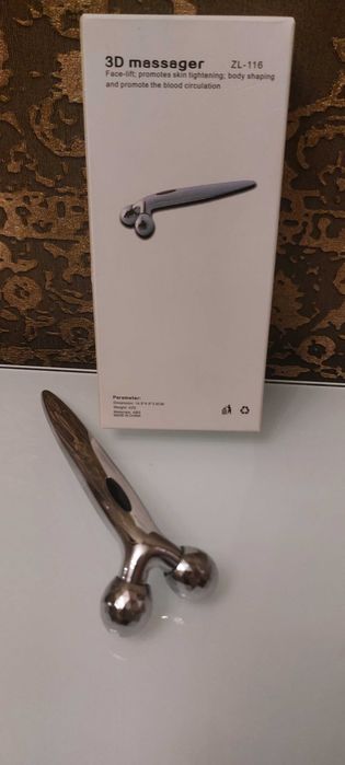 3D массажер для лица новый