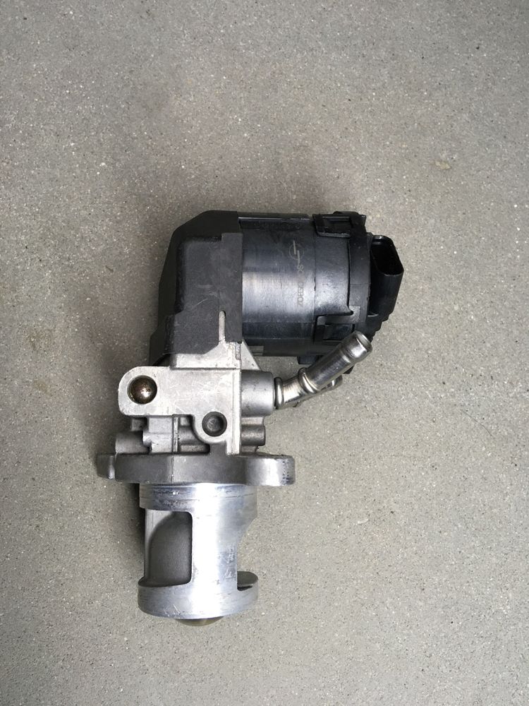 Zawór egr bmw 2,0D N47 3,0D N57 Wahler