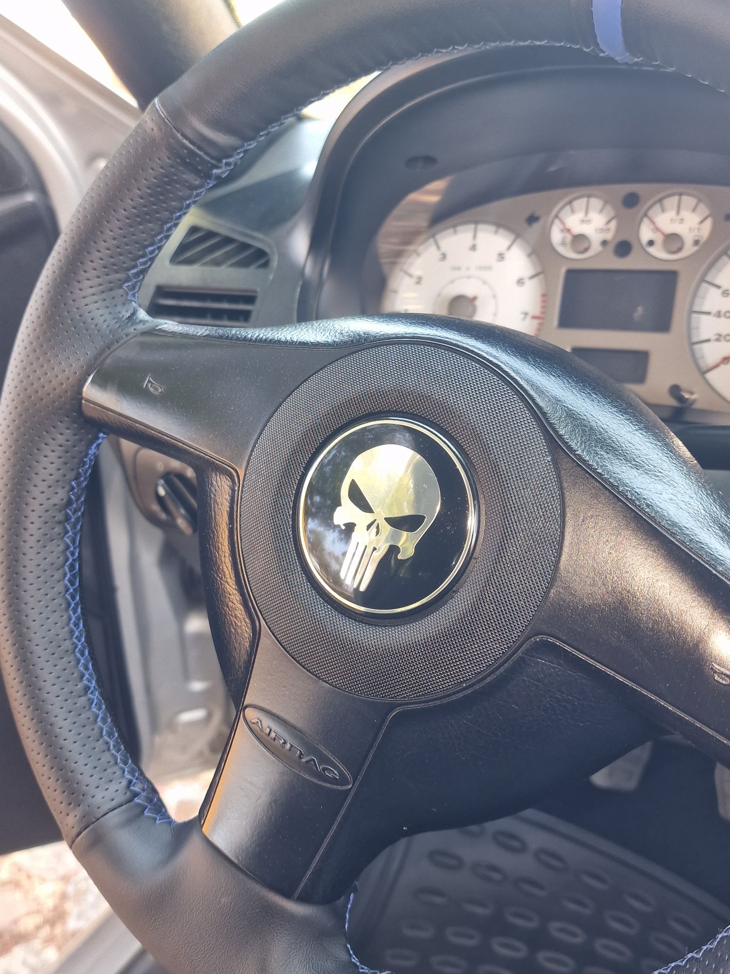 Vendo ou troco seat ibiza 6k2