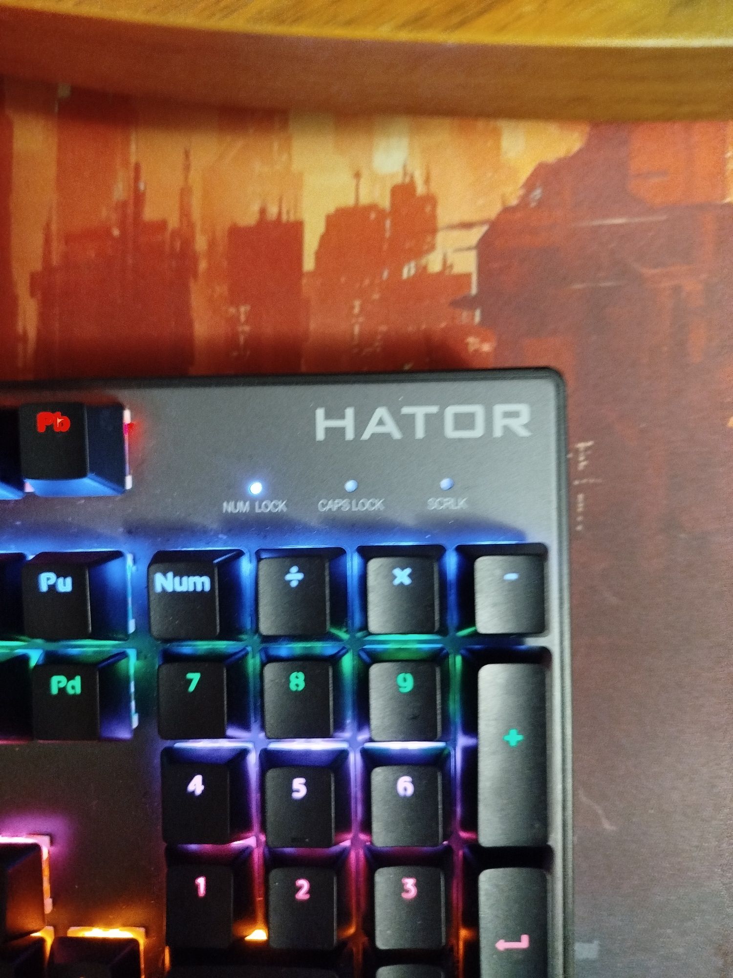 Продам клавіатуру Hator Starfall Rainbow Origin Red до комп'ютера