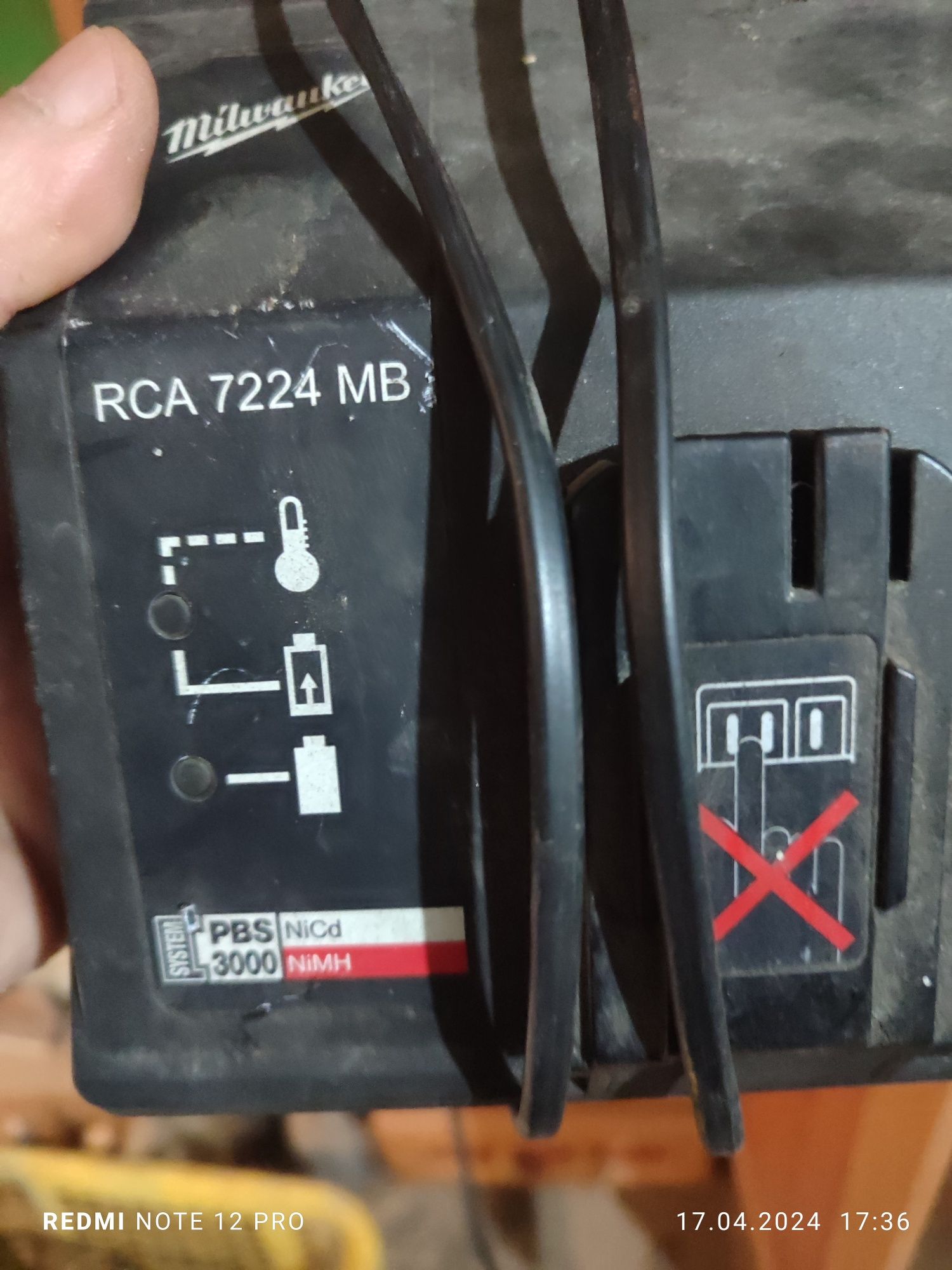 Ładowarka Milwaukee RCA 7224MB