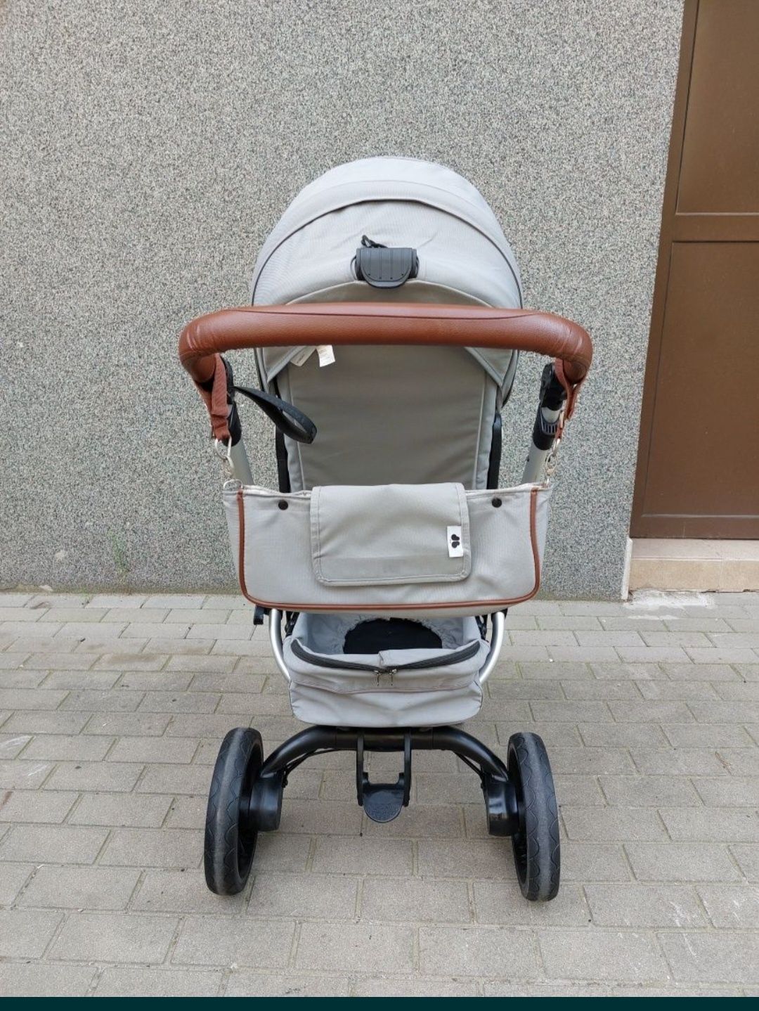 Wózek wielofunkcyjny  dziecięcy marki BONAVI   2 w 1 + dodatki  stan b