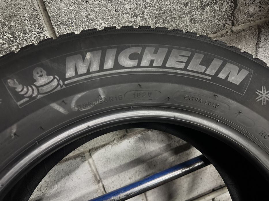 Зимові шини 225/60 R16 (102V) MICHELIN