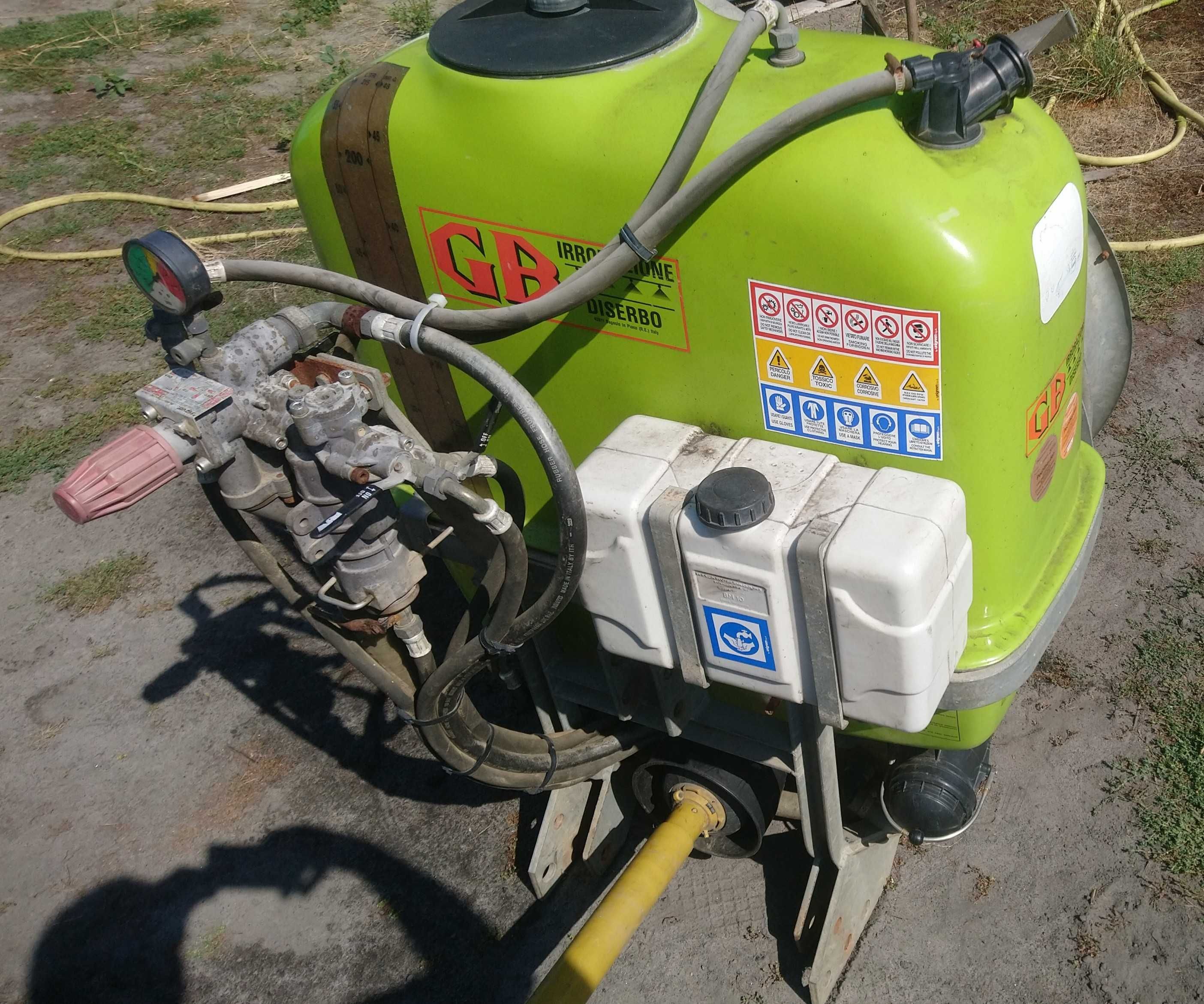 MINI Opryskiwacz ogrodowy Unigreen 200l sadowniczy jagodnik