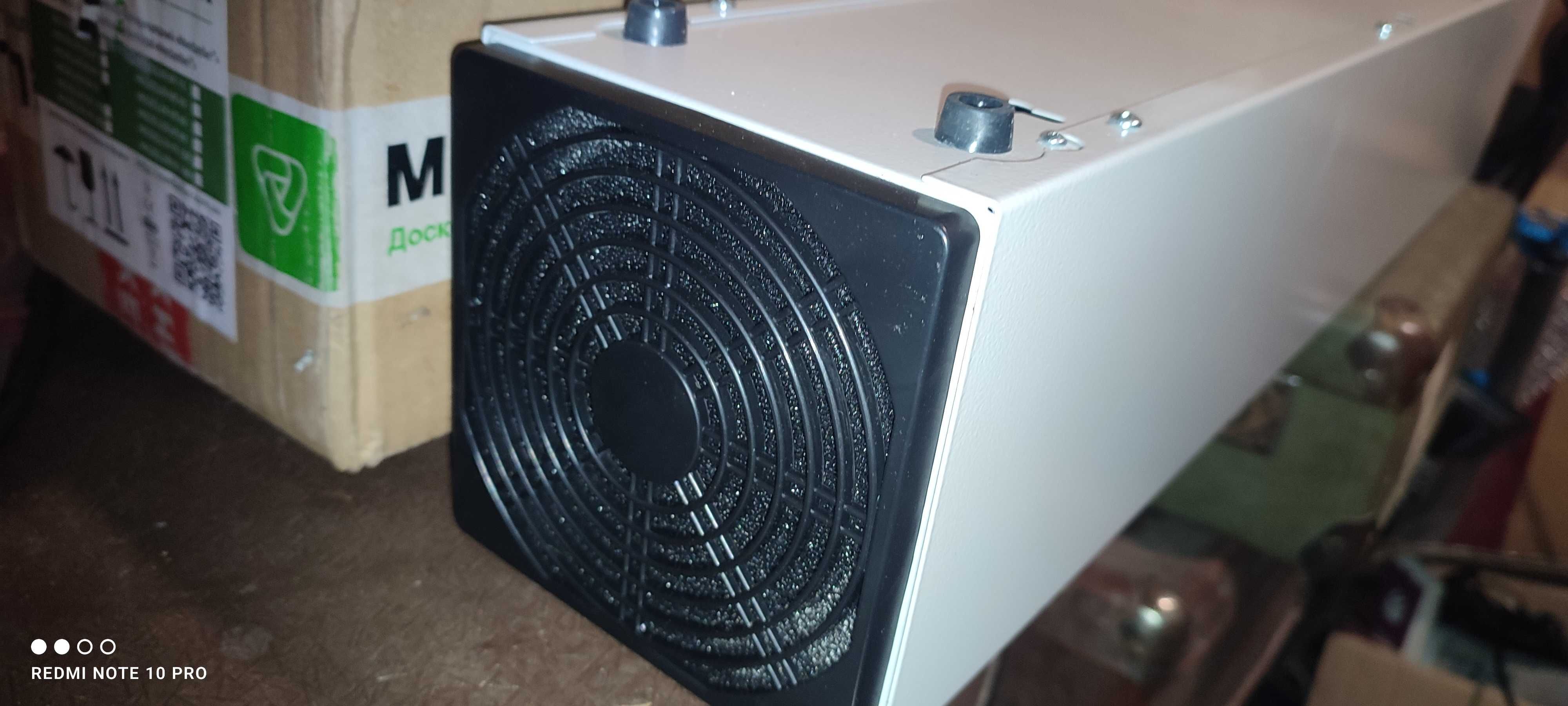 Продам Облучатель Medzeller MB-90