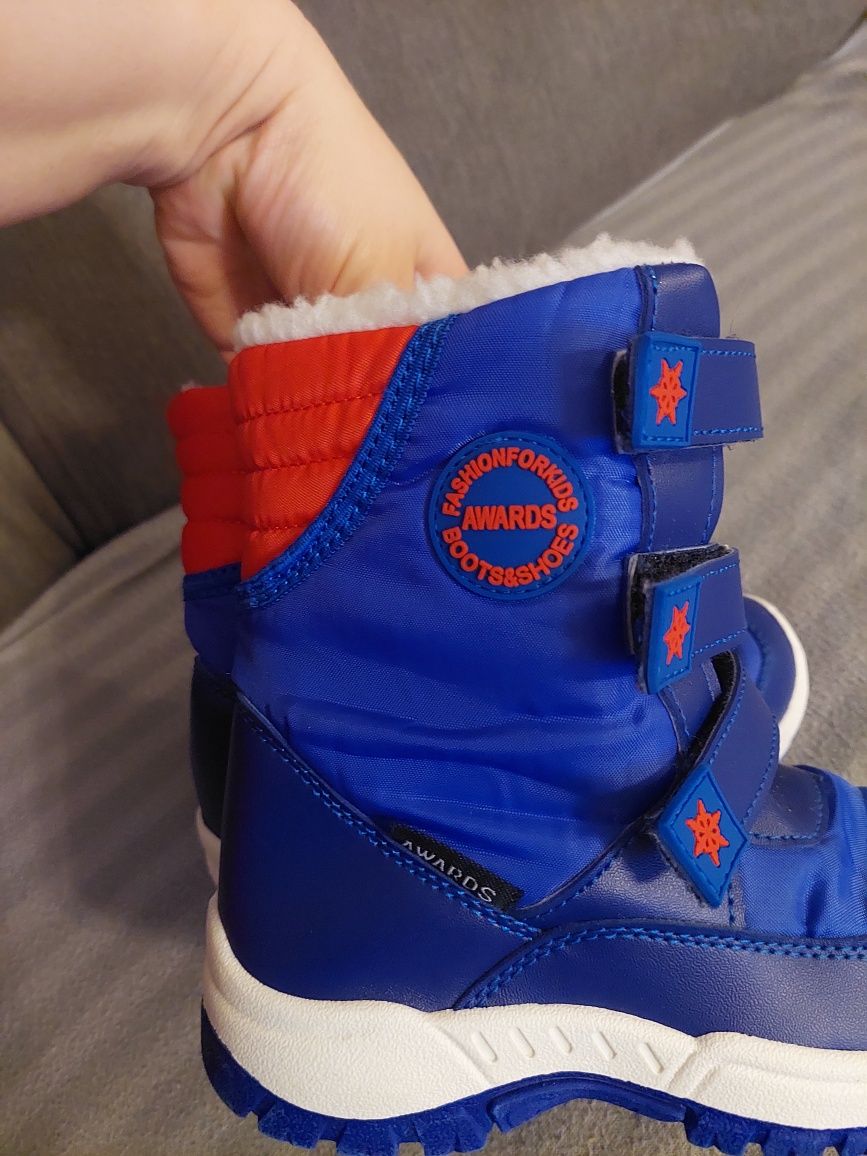 Buty na zimę dla chłopca r. 30