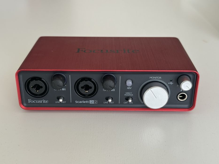Focusrite 2i2 interface USB