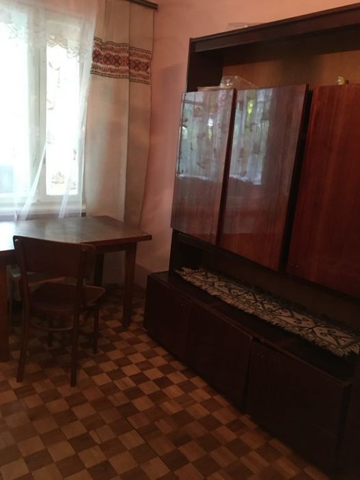 Хлопець на підселення