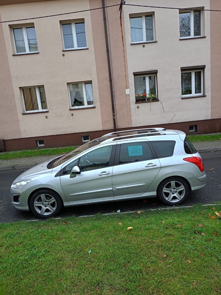 Peugeot 308sw. 2012r. Benzyna 1.6