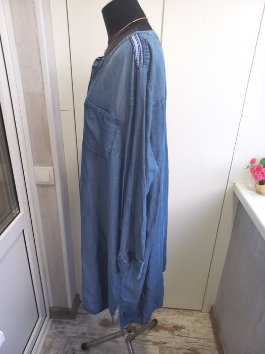 Батальна джинсова туніка! Розмір 64-68!