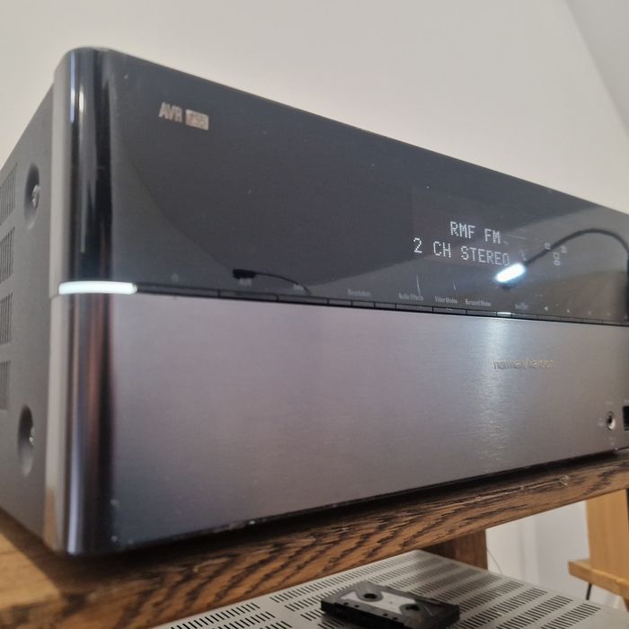 Amplituner harman kardon avr 255