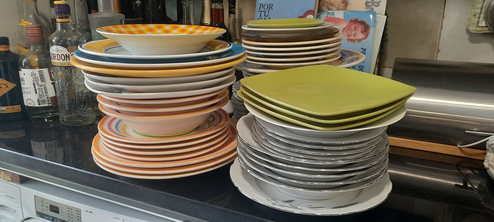 Pratos de qualidade e marca variados