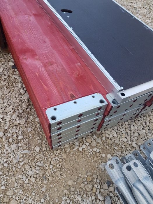 RUSZTOWANIA typ Plettac Baumann Stemple Budowlane Pletak 100m2