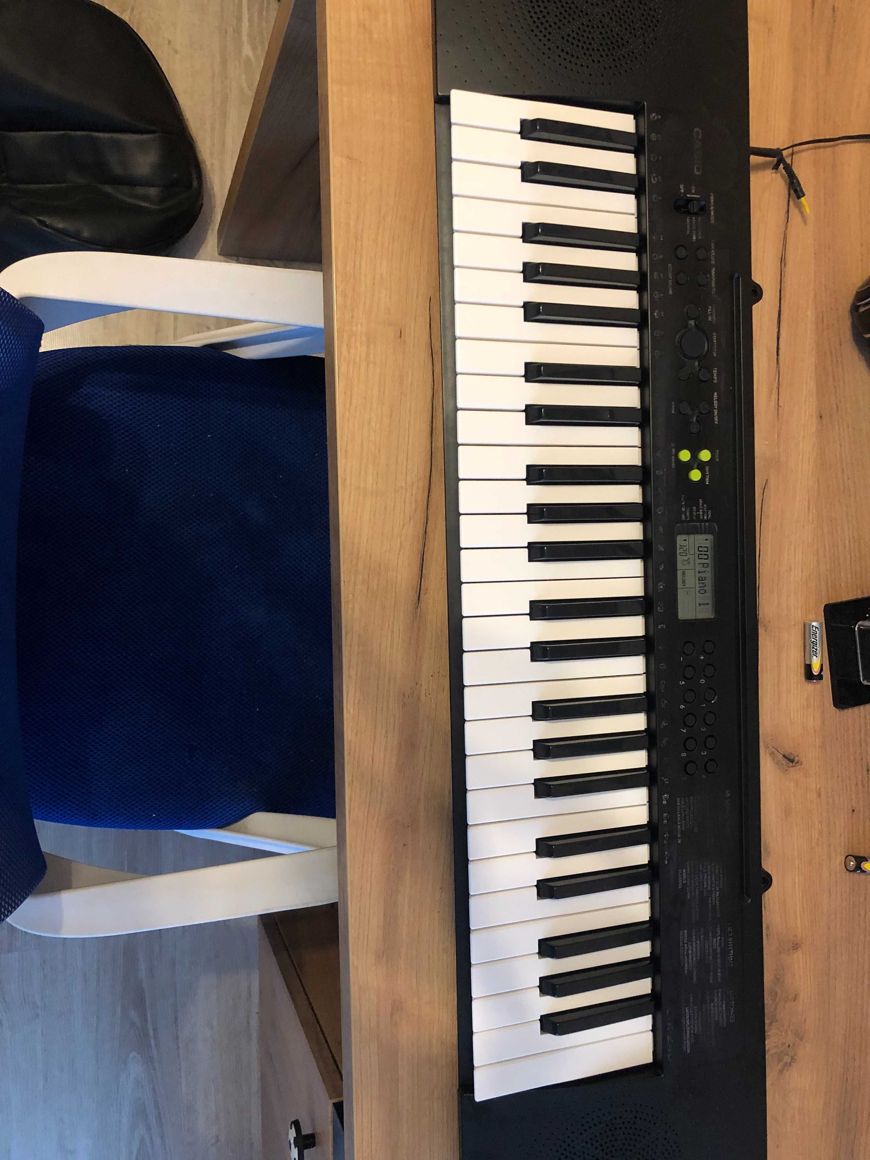 Keyboard elektryczne pianino CASIO CTK 240