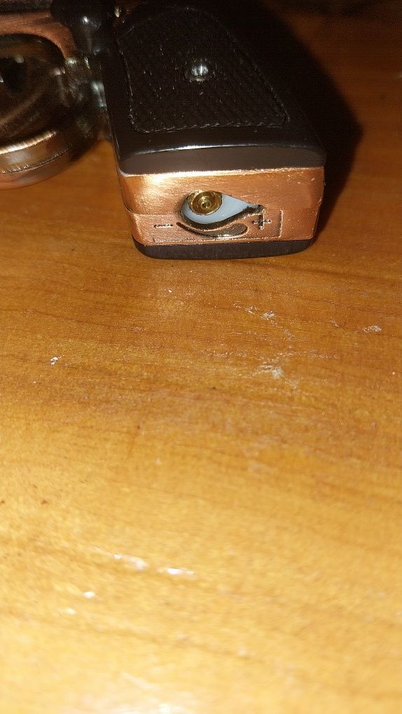 Isqueiro pistola