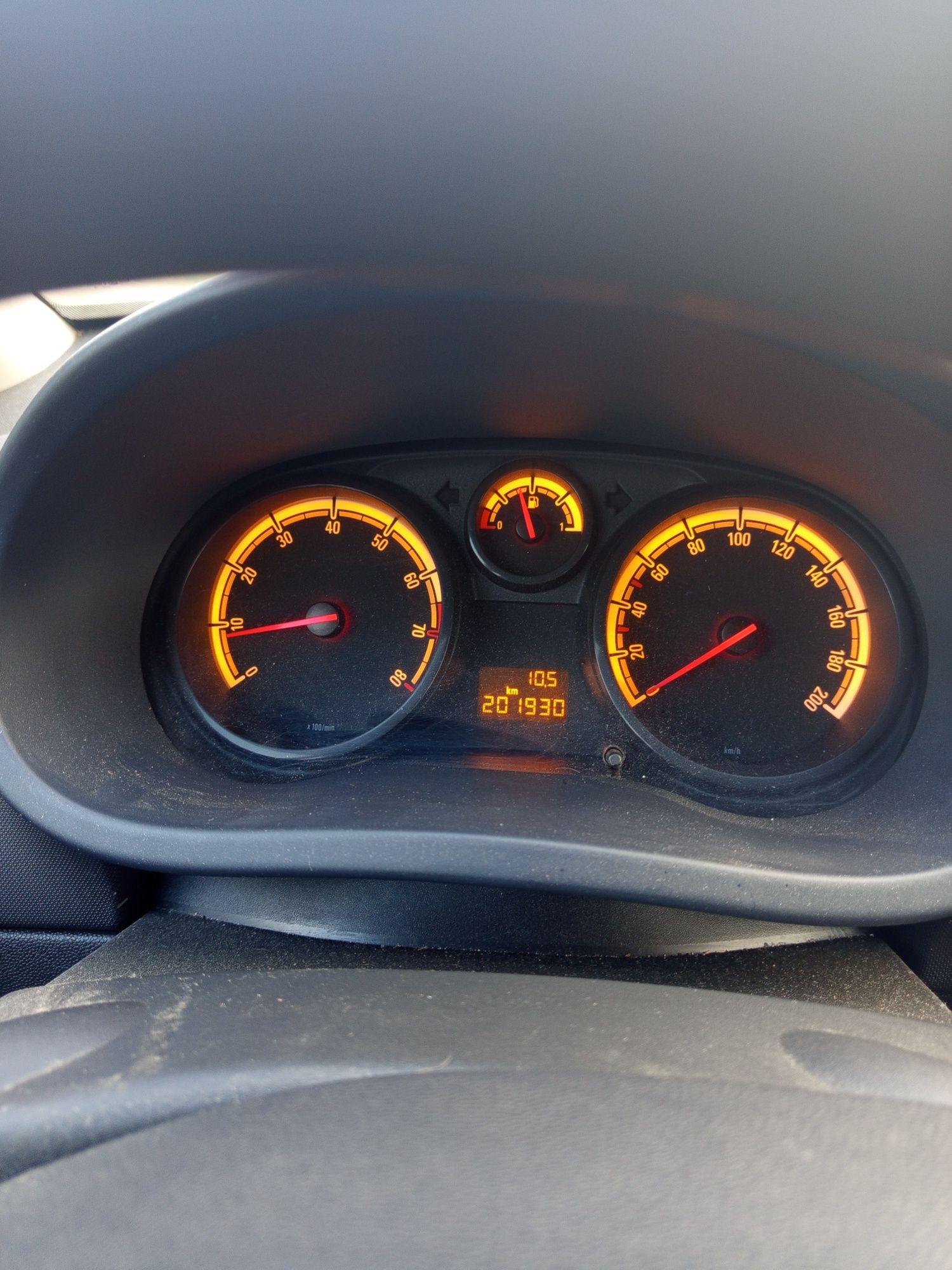 Opel Corsa D 1.0 benzyna