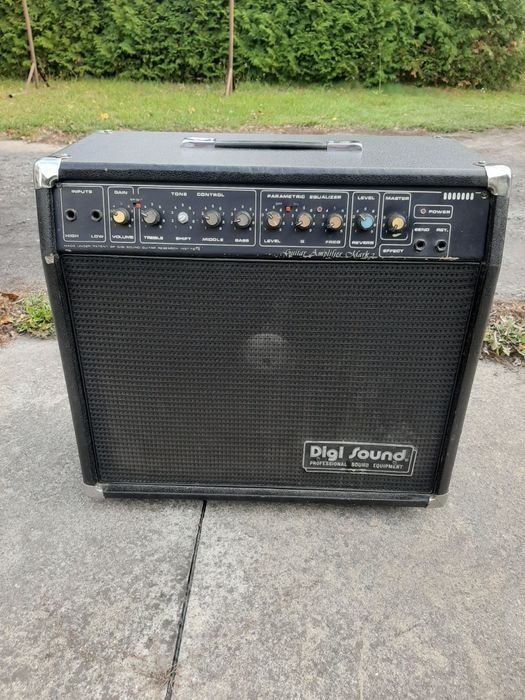 Piec gitarowy 200 W Sprawny
