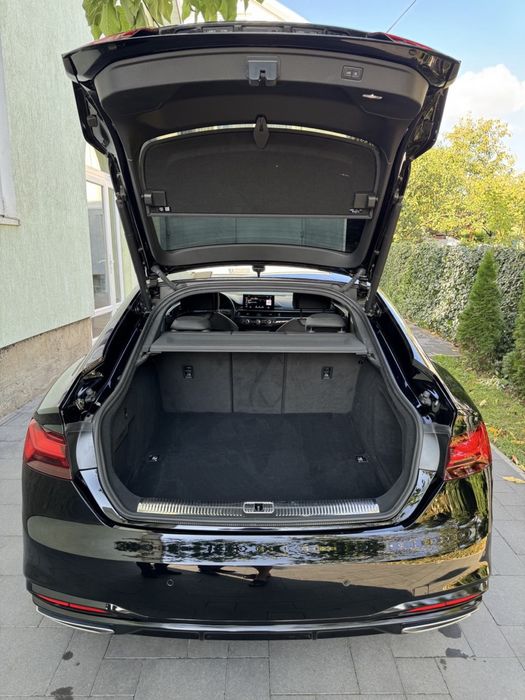 Audi a5 2023 року