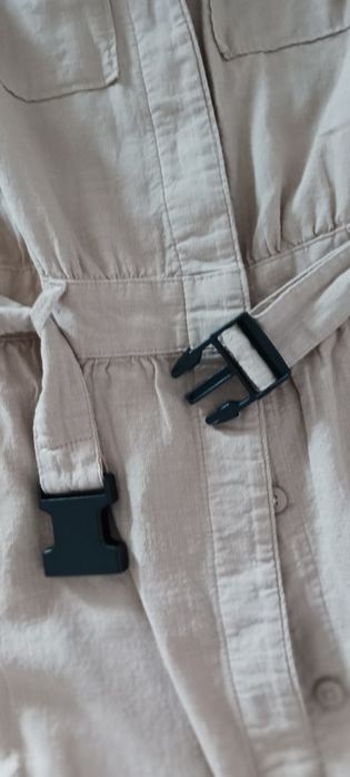 Sukienka zapinana z kołnierzykiem rozmiar s h&m