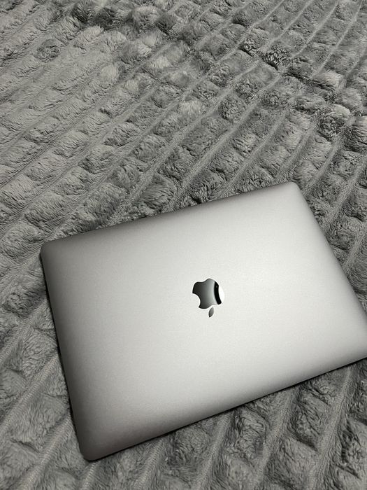 MacBook Pro 13 (2019р) , touch bar , ОФІЦІЙНИЙ