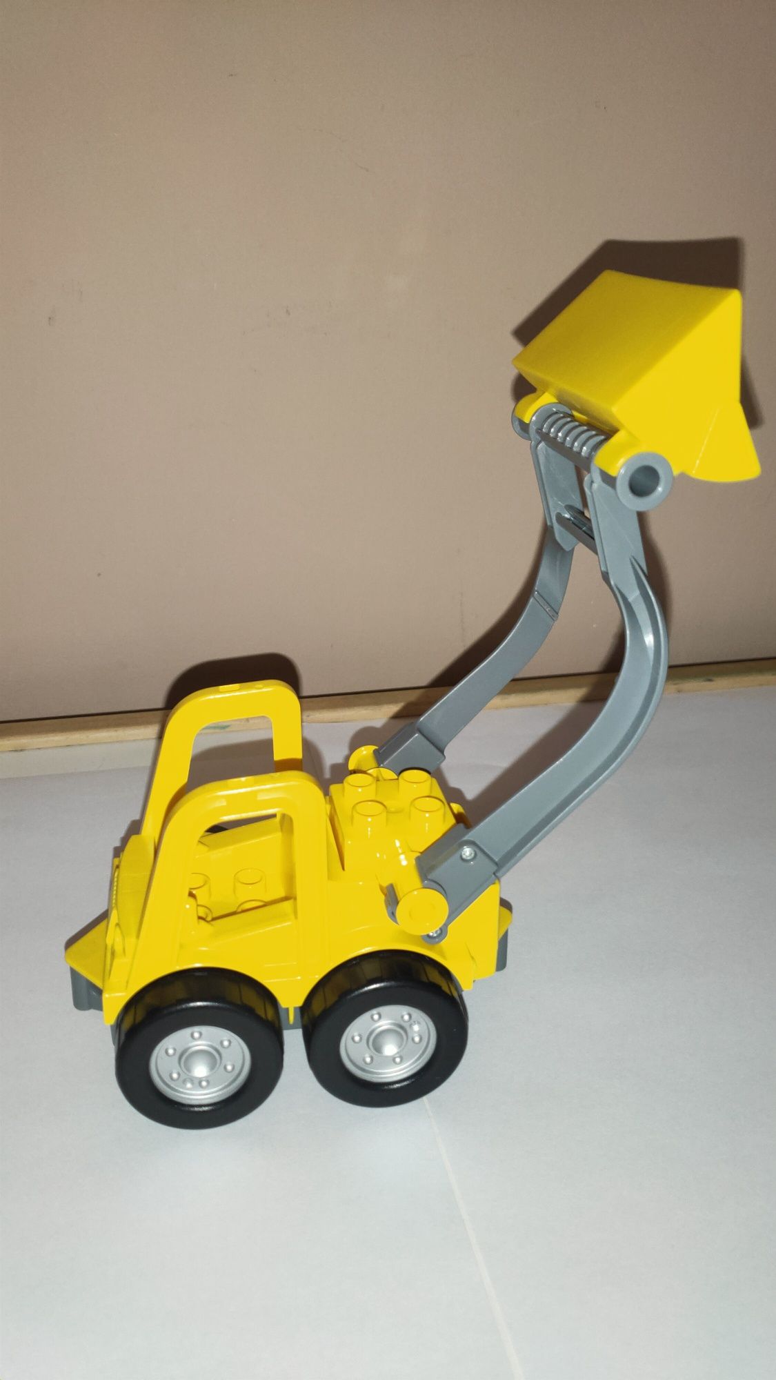 LEGO Duplo pojazd żółta  ładowarka spychacz