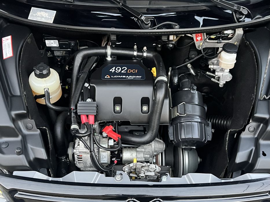 Ligier JS56 Sport Ultimate - DCi - wspomaganie - 16 cali - LED-dostawa