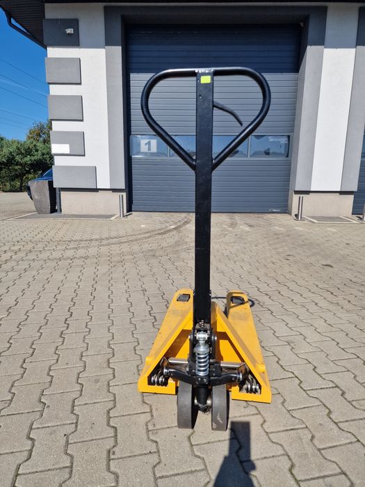 Ręczny wózek do transportowania palet, paleciak
