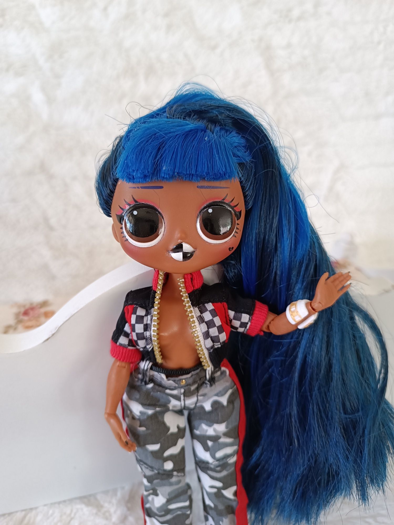 Lalka lol L.O.L. Surprise OMG mga Downtown BB Doll
