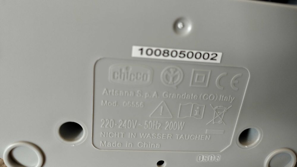 Aquecedor de biberões da Chicco com mostrador digital