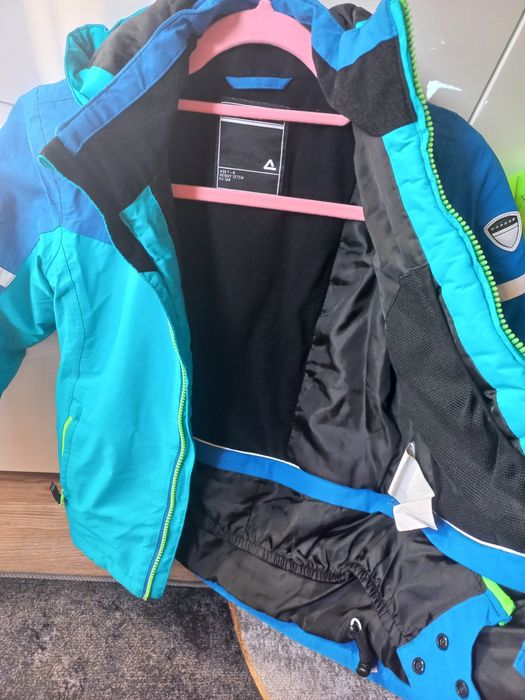 Kurtki dla chłopca 128-134