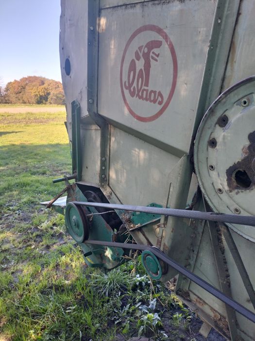 Продам Комбайн Клас Європа