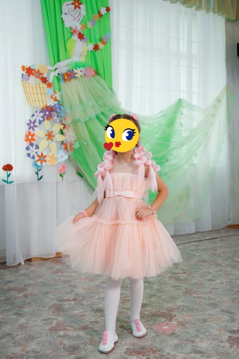 Святкова,лагідна сукня