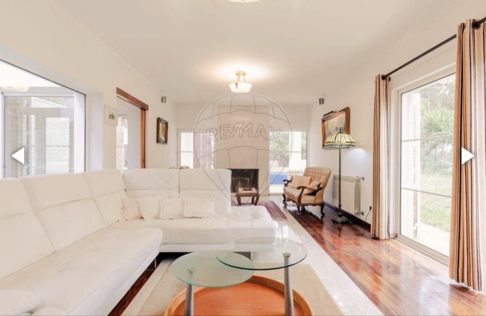 Moradia T5 Charneca de Caparica