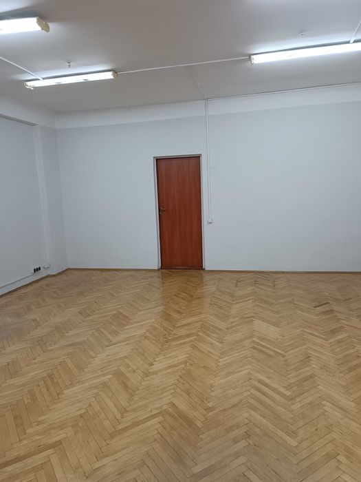 Лівий Берег м.Чернігівська Гетьмана Полуботка Броварський пр БЦ БЕАРС