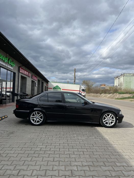 BMW E36 325i m50b25