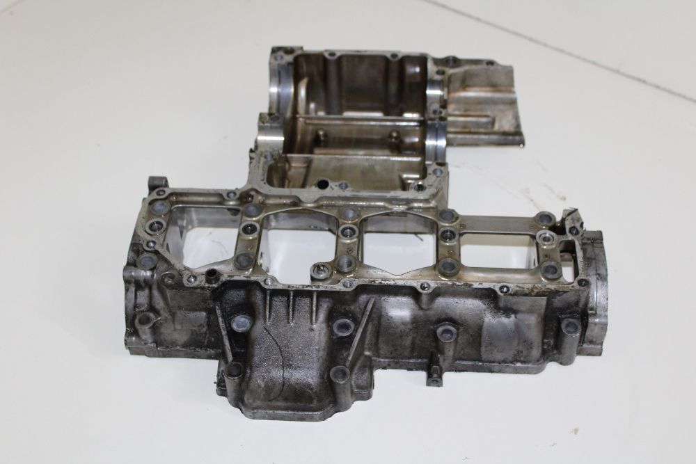 SUZUKI GSXR 1000 K1 K2 karter kartery obudowa blok 1