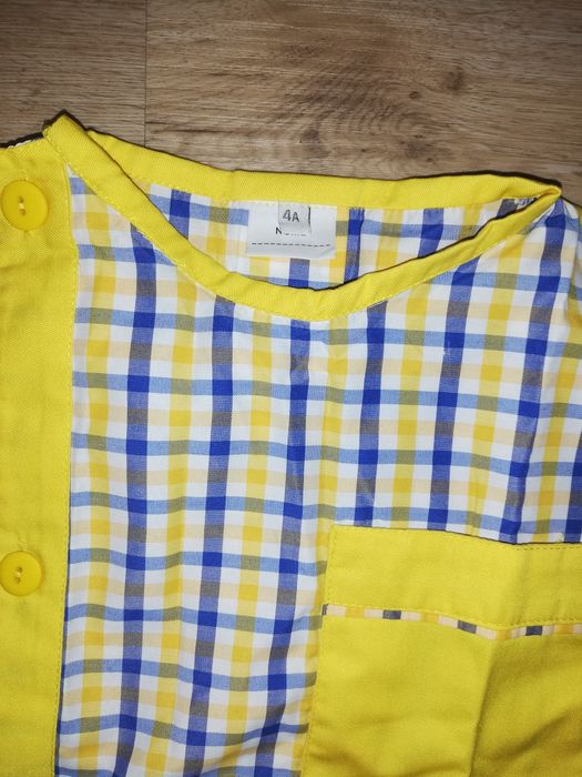 Bata de criança xadrez amarelo T-4 - novo