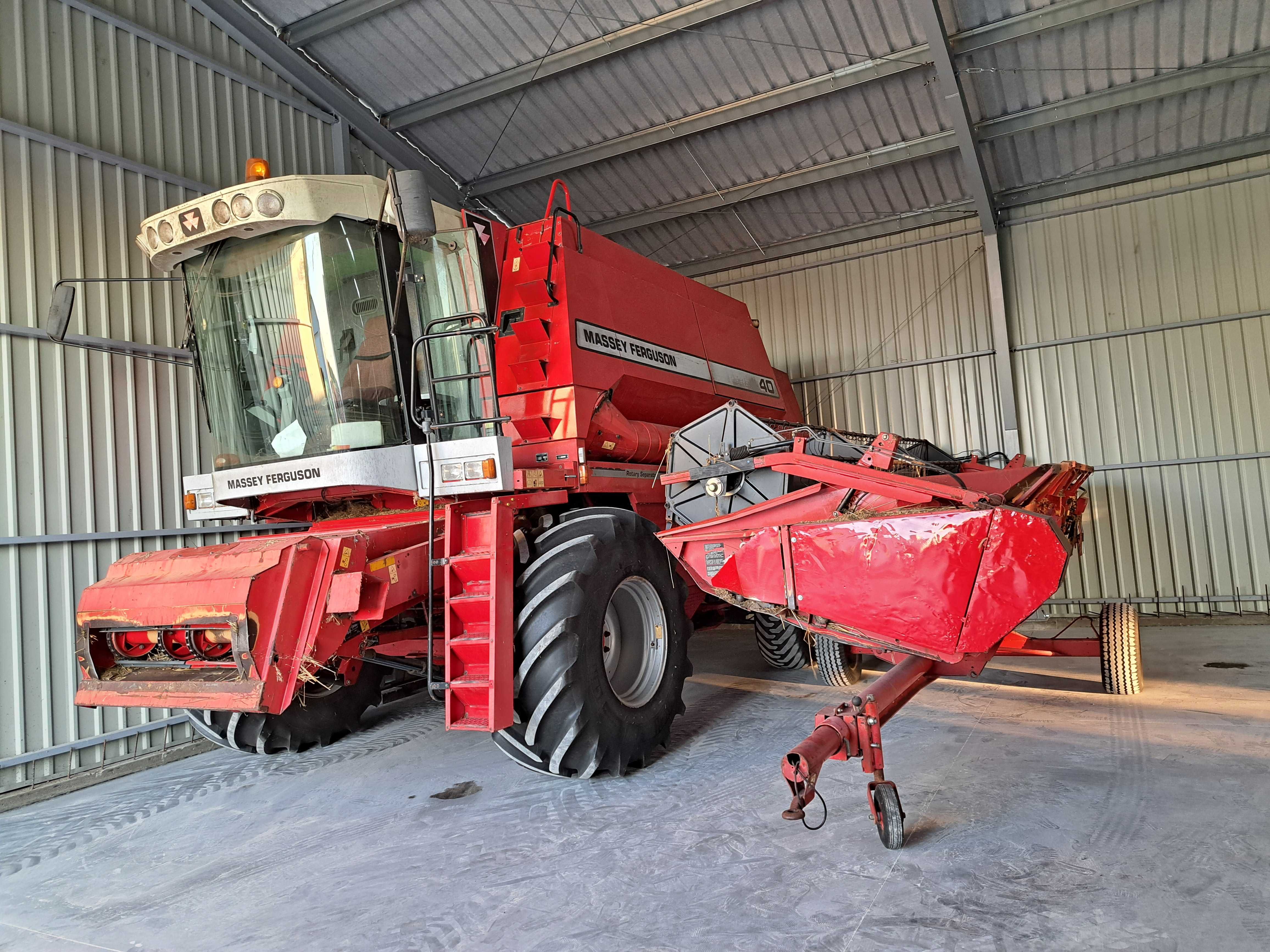 Kombajn  Massey Ferguson 40 M-F 38