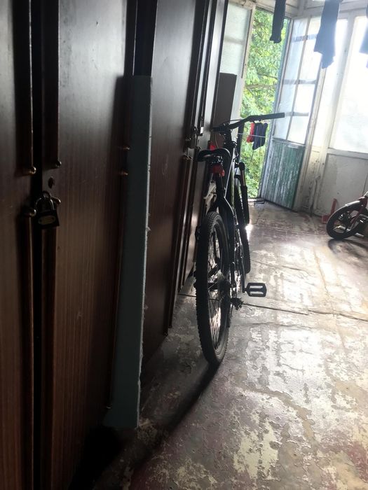 Продаж кімнати на Молодіжній