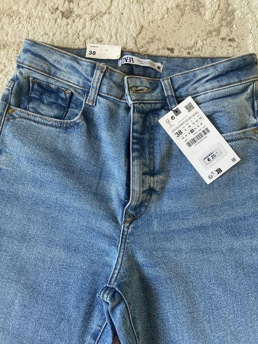 Джинси Зара flare fit