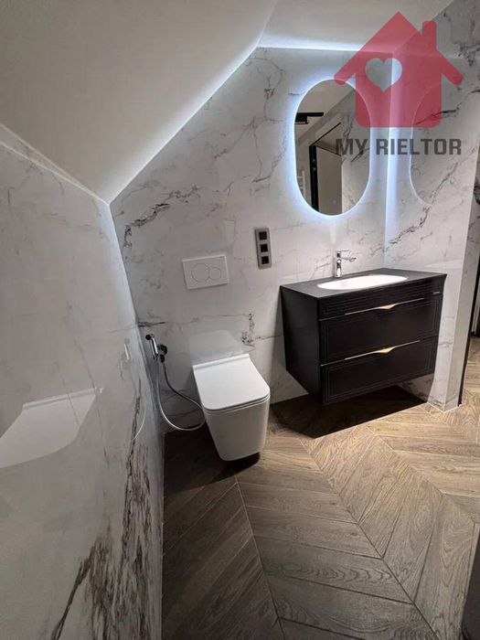 Продаж автономного будинку в котеджному містечку SoHo Town