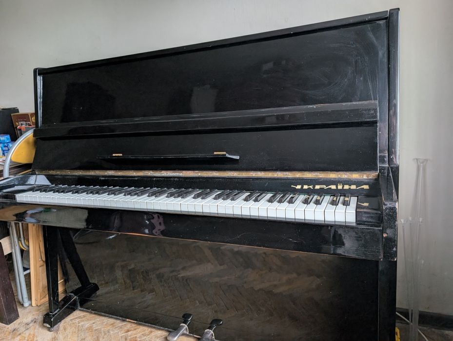 Фортепіано "Україна"