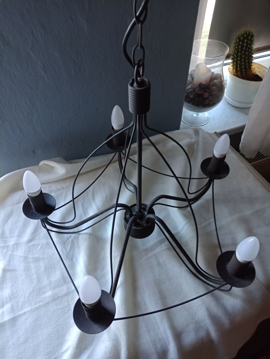 Lampa żyrandol czarny led