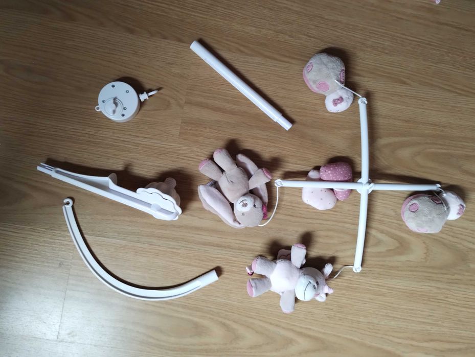 Mobile Natoou + Nattou Espiral + Chicco GoodNight Moon Rosa (lote 30€)
