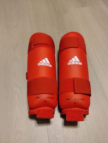 Ochraniacze karate goleni Adidas rozmiar M