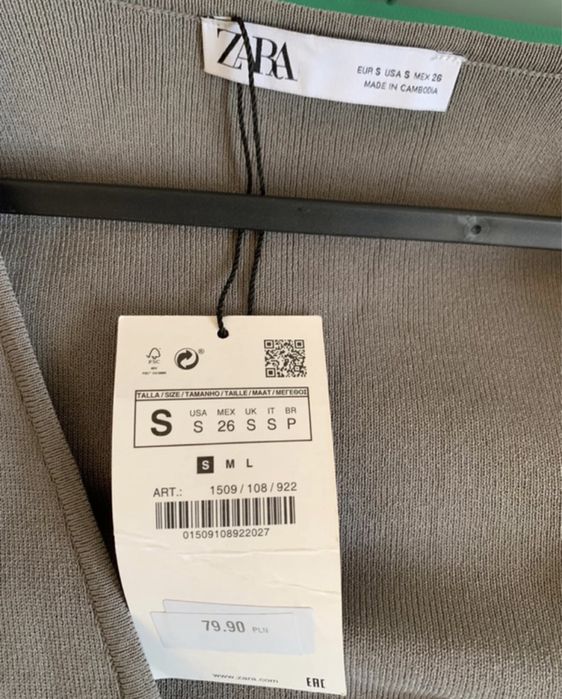 Sznurowany sweterek/bluzka